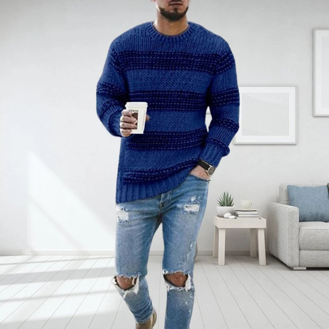 Men's Chunky Knit Sweater with Round Neck