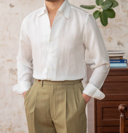 Men's Light Button-Up Shirt for Casual Wear