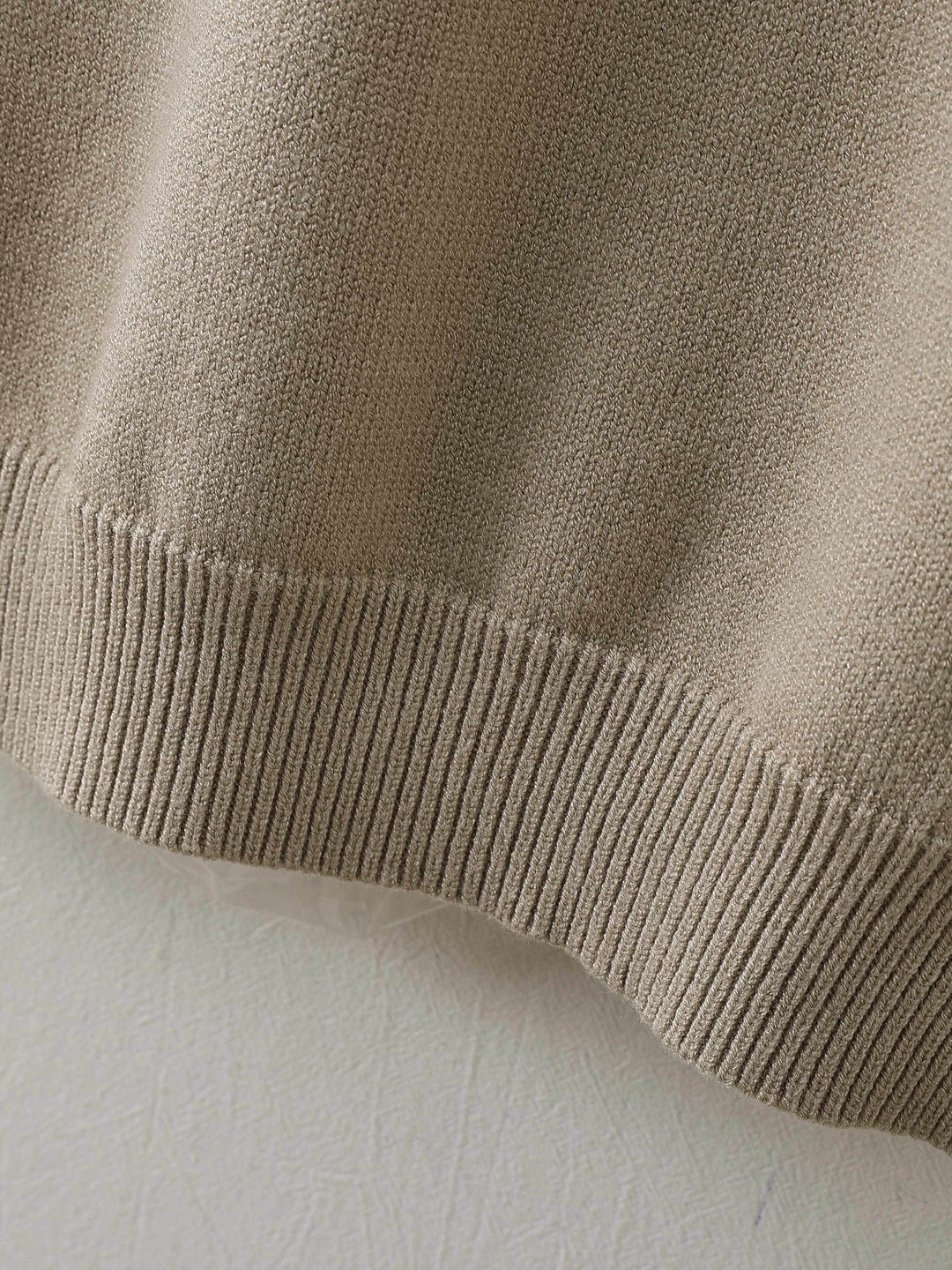 Men's Modern Slim-Fit Sweater