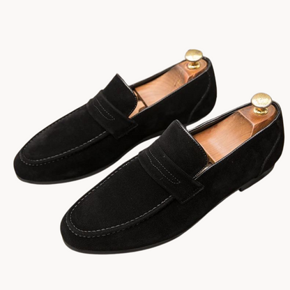 Loafer Shoes – Slip-On Design & Flexible Sole Shape
