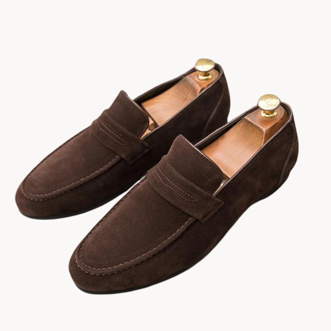 Loafer Shoes – Slip-On Design & Flexible Sole Shape