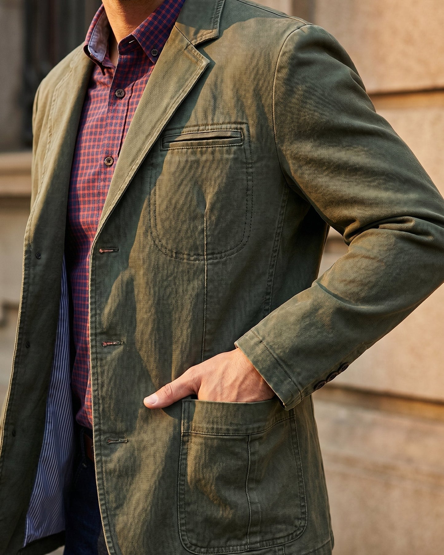 Men's Casual Structured Blazer with Patch Pockets