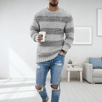 Men's Chunky Knit Sweater with Round Neck