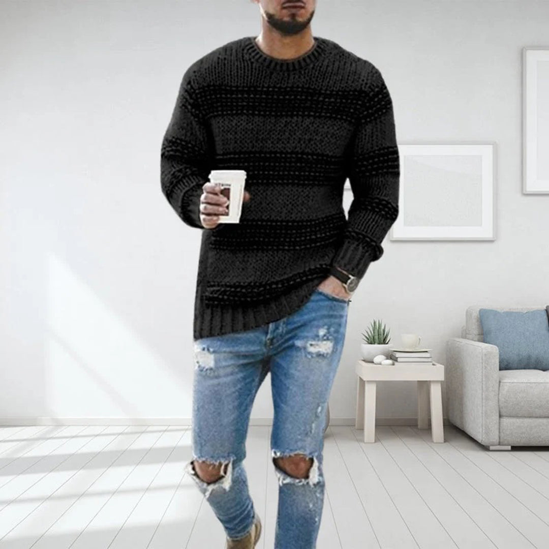 Men's Chunky Knit Sweater with Round Neck