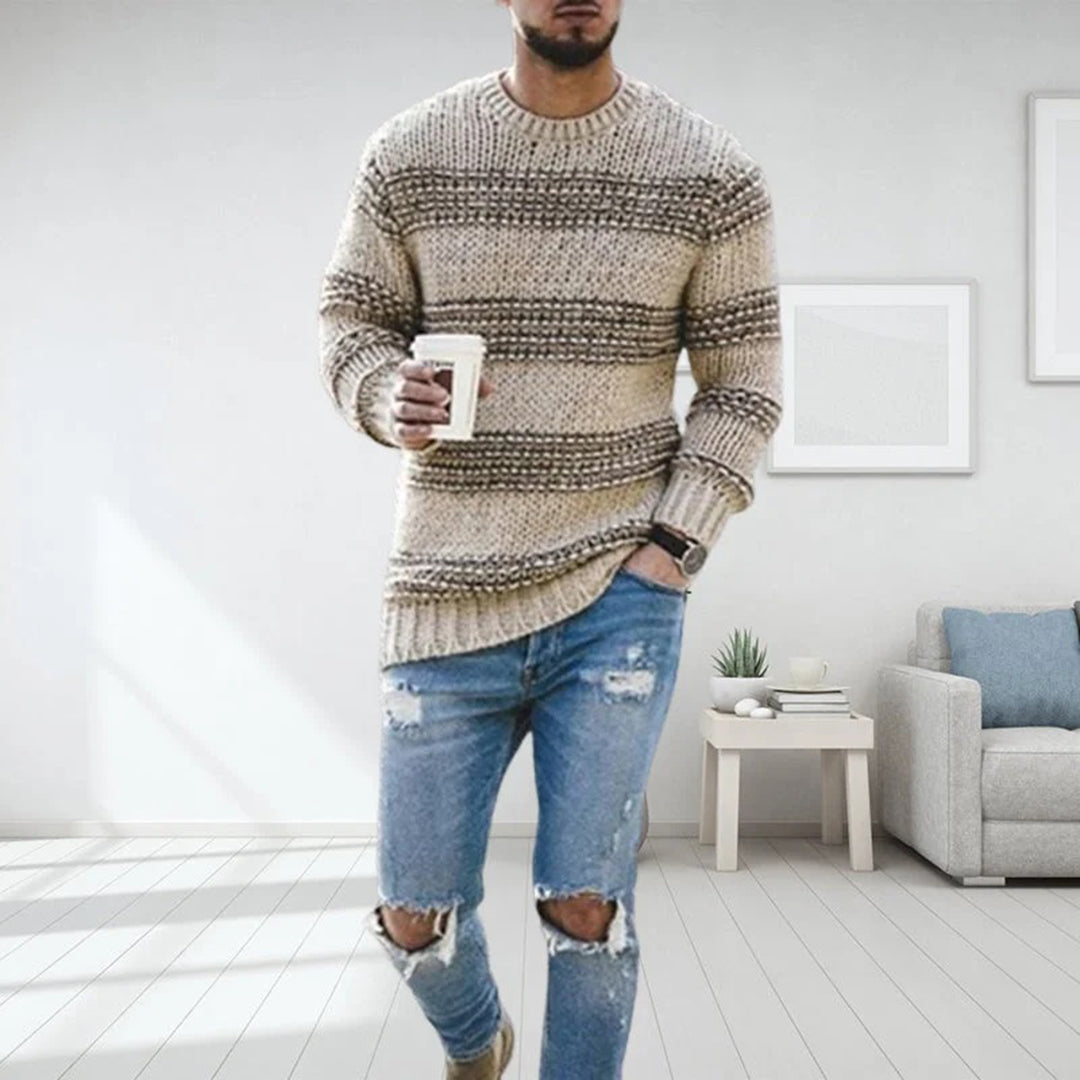 Men's Chunky Knit Sweater with Round Neck