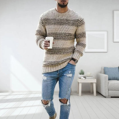 Men's Chunky Knit Sweater with Round Neck