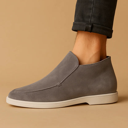Men's Classic Dress Shoes with Timeless Design