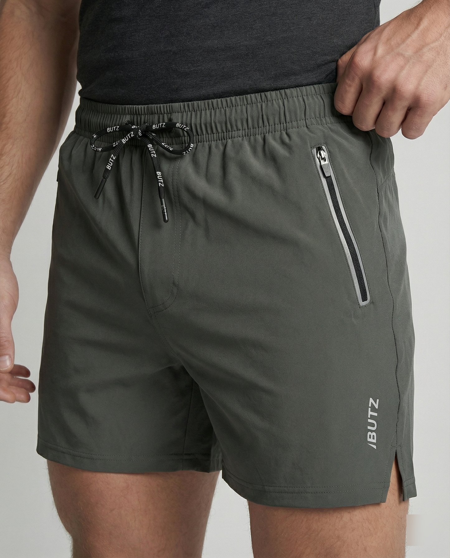 Men's Gym Shorts - Sporty Multifunctional Activewear