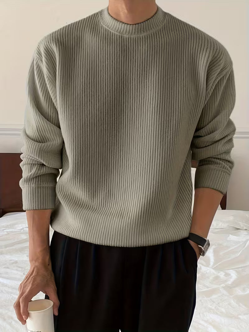 Men's Knitted Round Neck Sweater with Long Sleeves