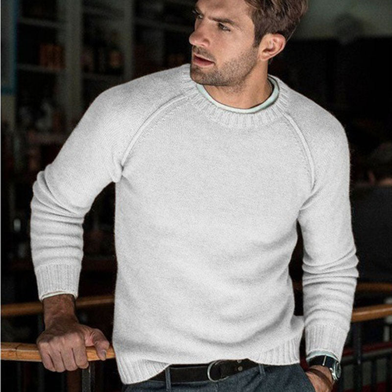 Men's Knitted Sweater Classic Fit for Warmth and Comfort