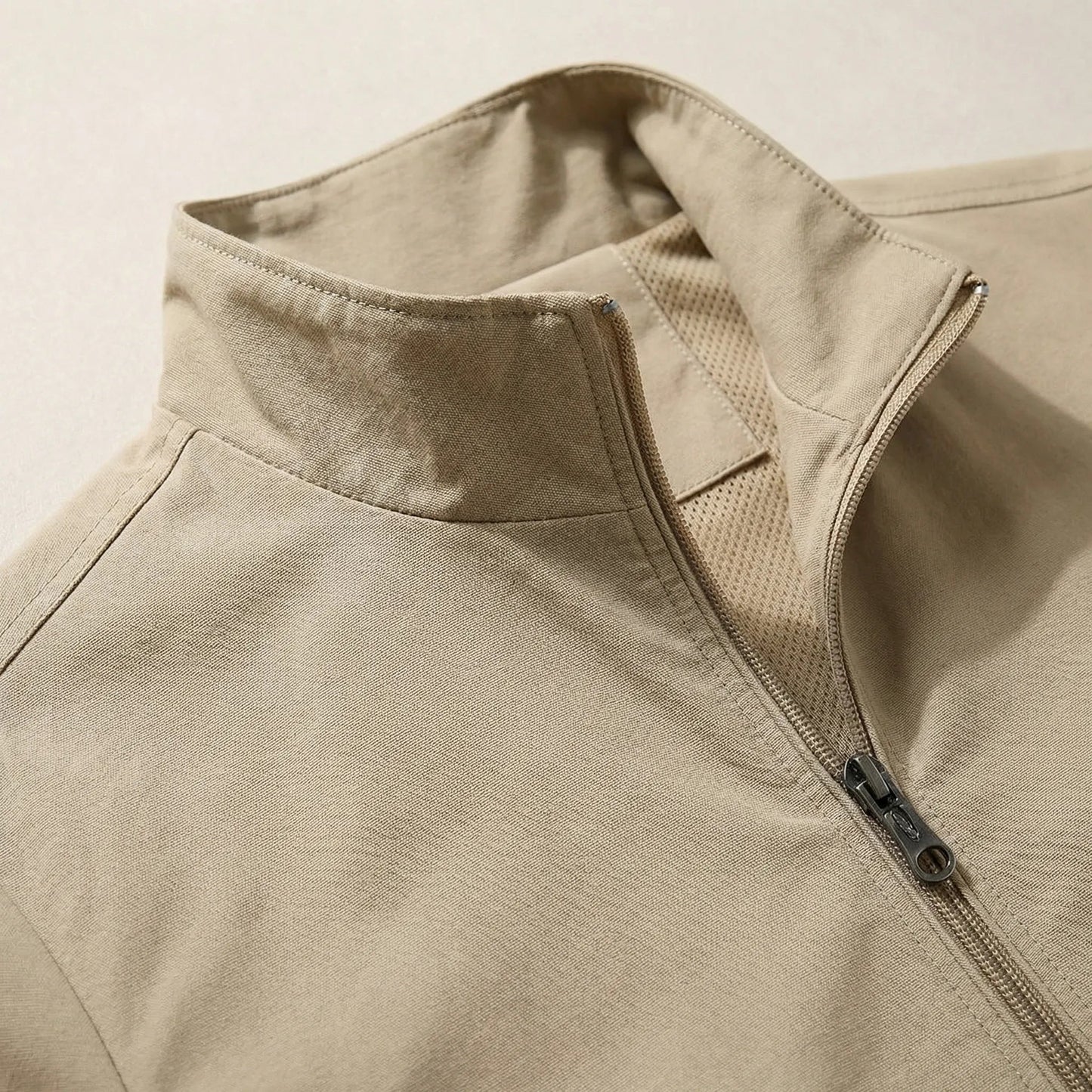 Men's Lightweight Windbreaker Jacket
