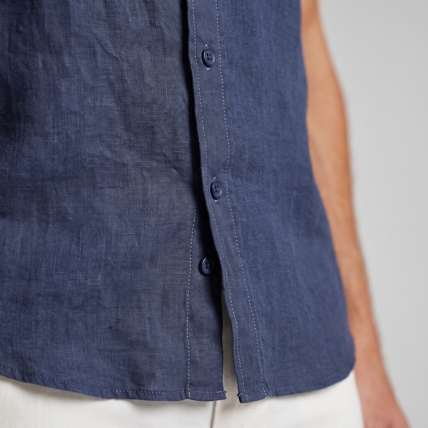 Men's Linen Short Sleeve Shirt for Summer Casual Wear