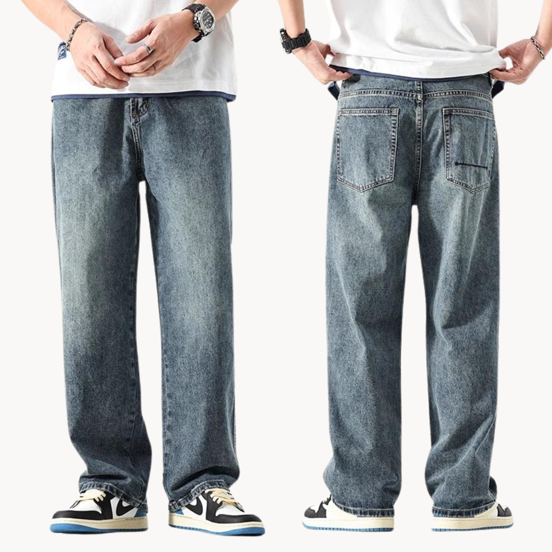 Men's Relaxed Fit Vintage-Inspired Jeans