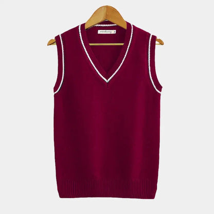 Men's Sleeveless V-Neck Cable Knit Sweater