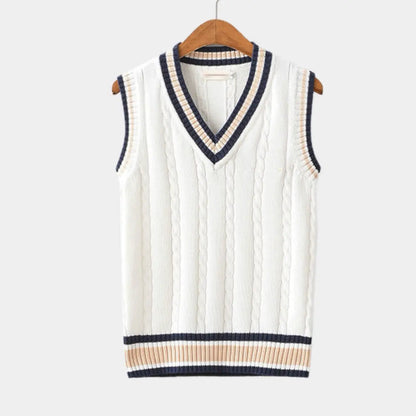 Men's Sleeveless V-Neck Cable Knit Sweater