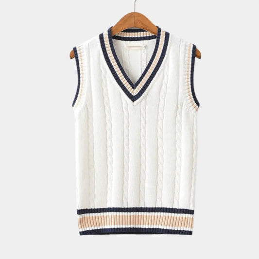Men's Sleeveless V-Neck Cable Knit Sweater