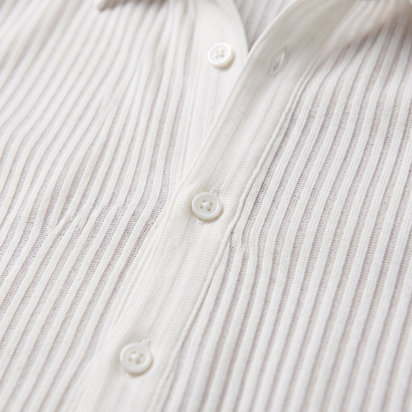 Men's Slim Fit Ribbed Button-Down Dress Shirt