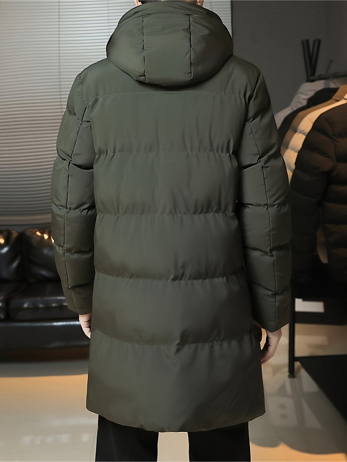 Men's Thick Padded Winter Jacket with Hood and Pockets