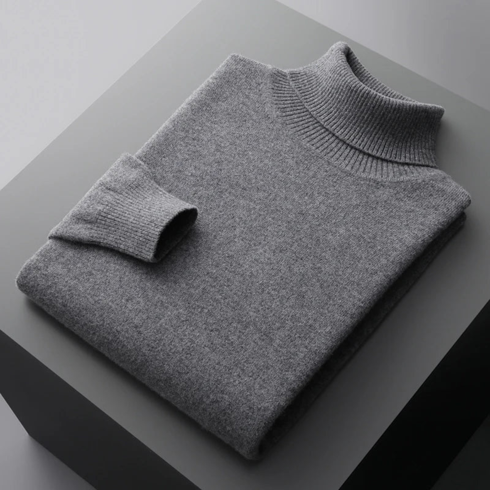 Men's Turtleneck Sweater with Long Sleeves