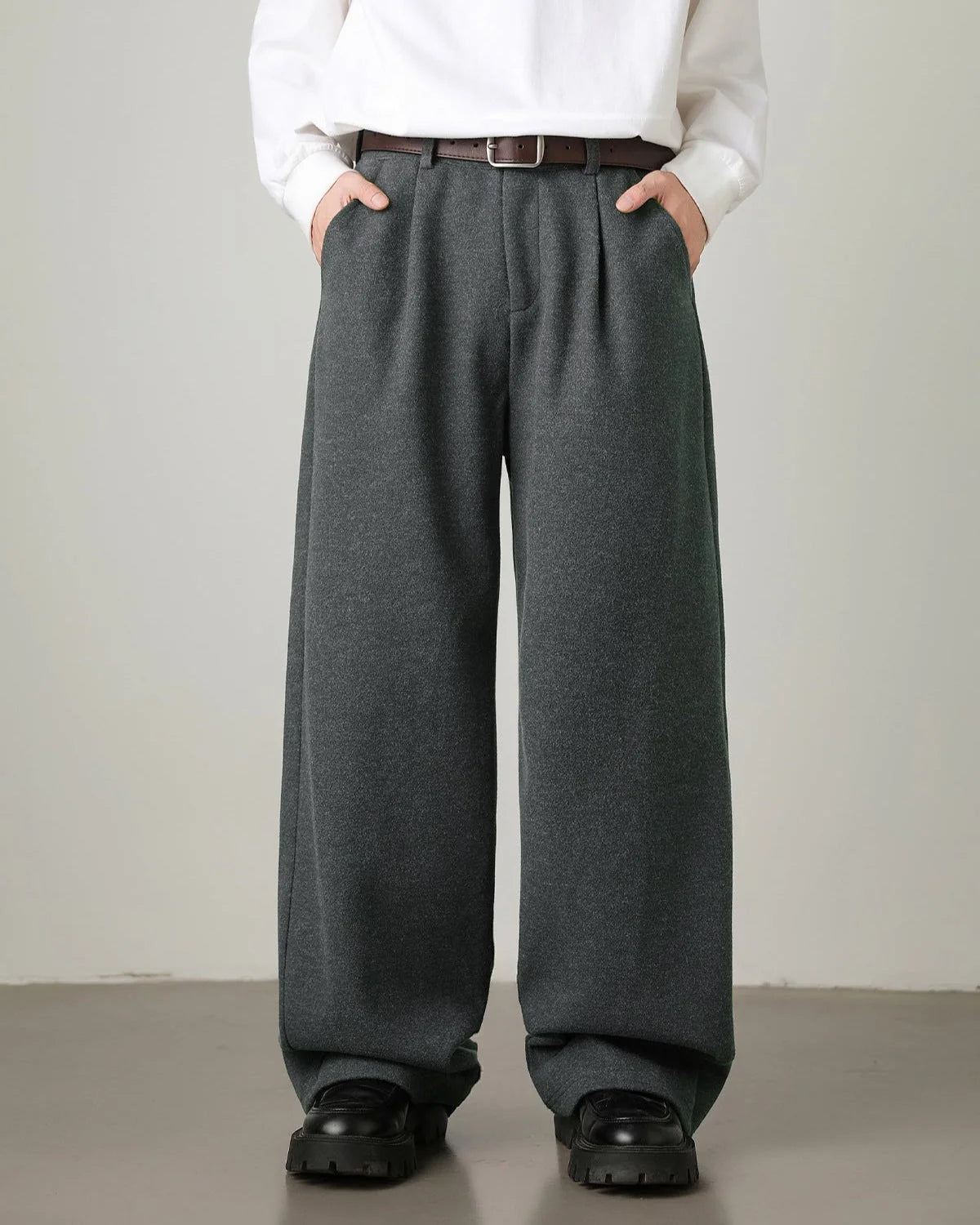 Men's Wide Leg High-Waisted Knit Trousers