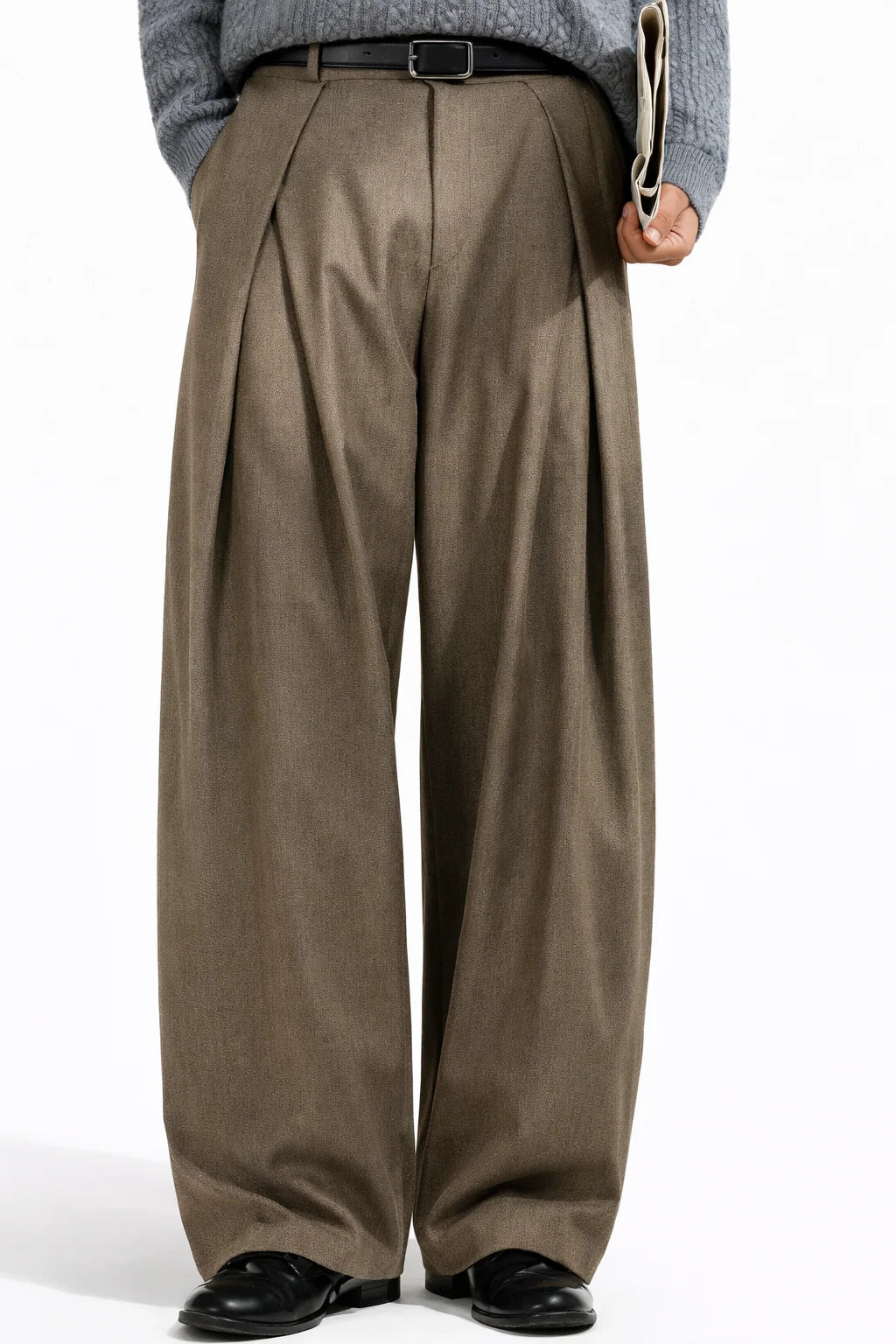 Men's Wide Leg Pleated Trousers