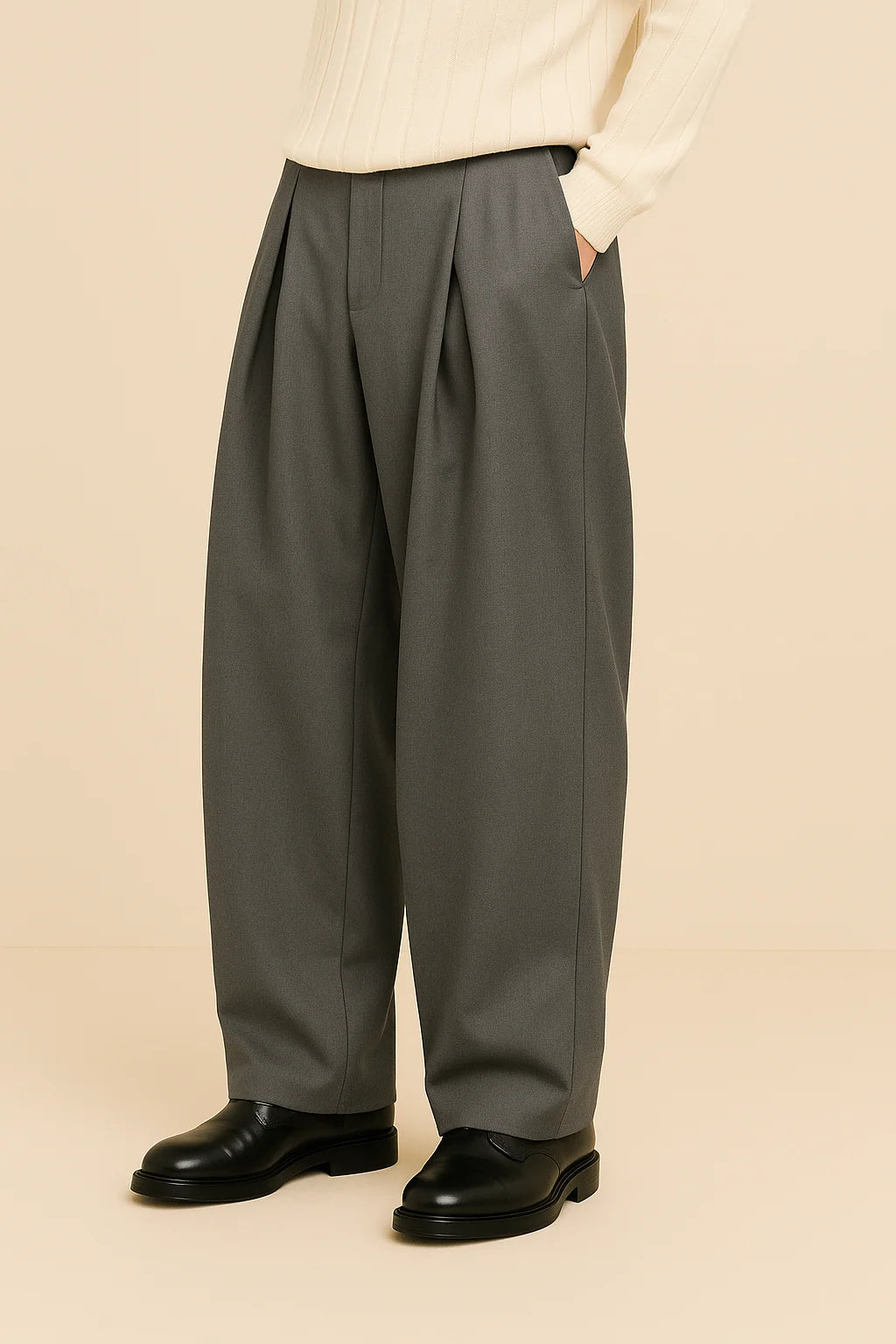 Men's Wide Leg Pleated Trousers