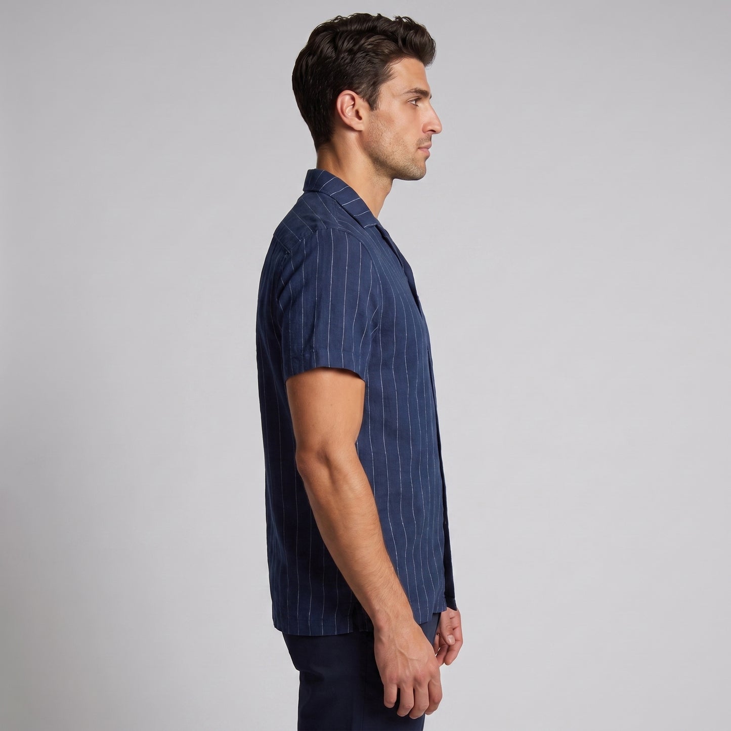 Men's Stripe Button-Down Dress Shirt with Relaxed Collar