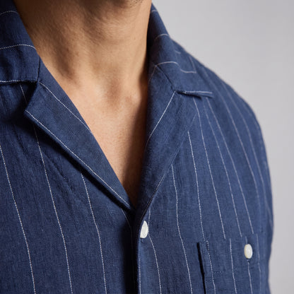 Men's Stripe Button-Down Dress Shirt with Relaxed Collar