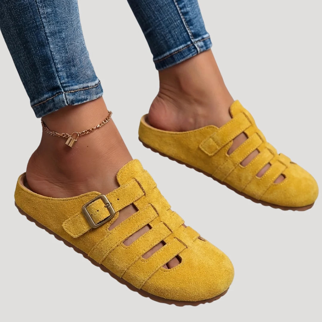 Women's Adjustable Strap Flat Clogs for Comfort and Style