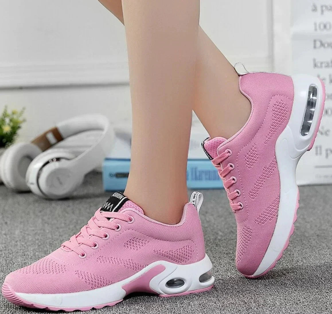 Women's Casual Sneakers with Ergonomic Footbed