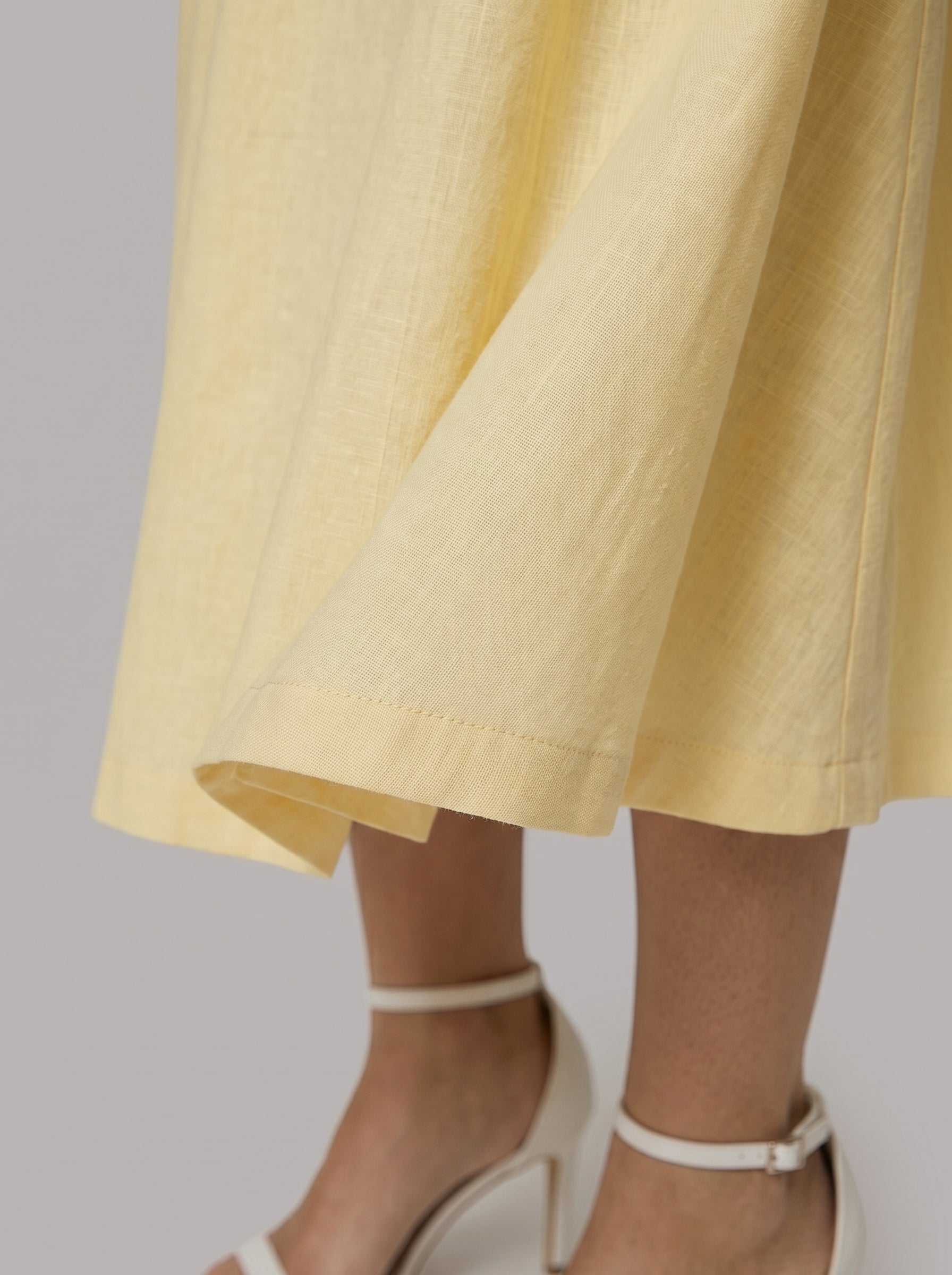 Women's Corset Midi Dress with Flowing Skirt
