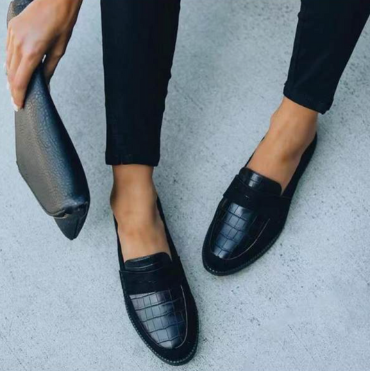 Women's Crocodile Embossed Loafers