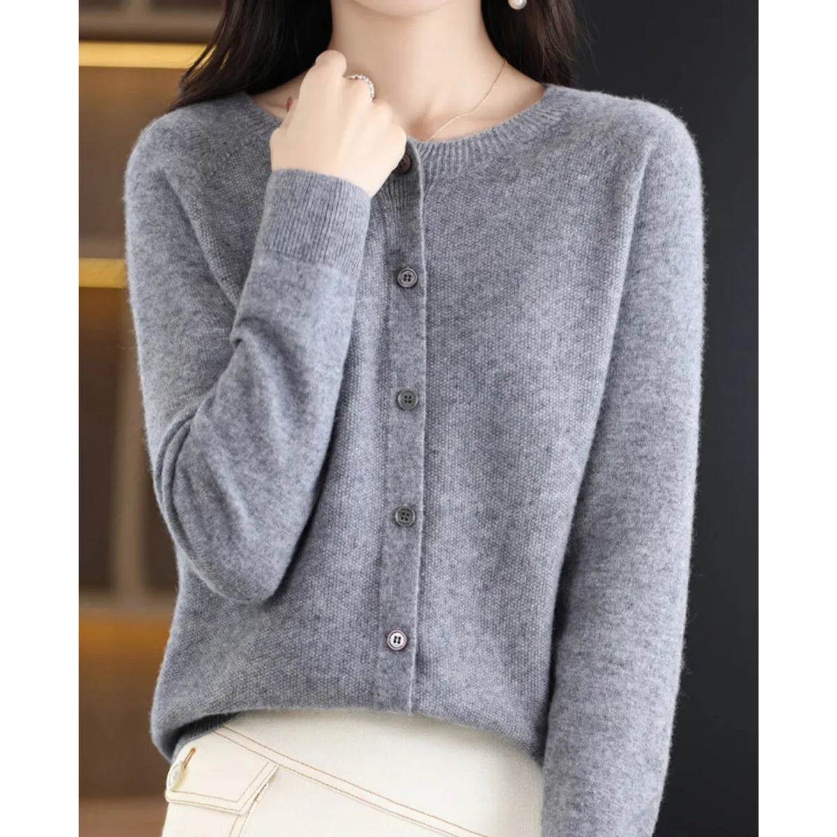 Women's Elegant Cardigan for Everyday Wear