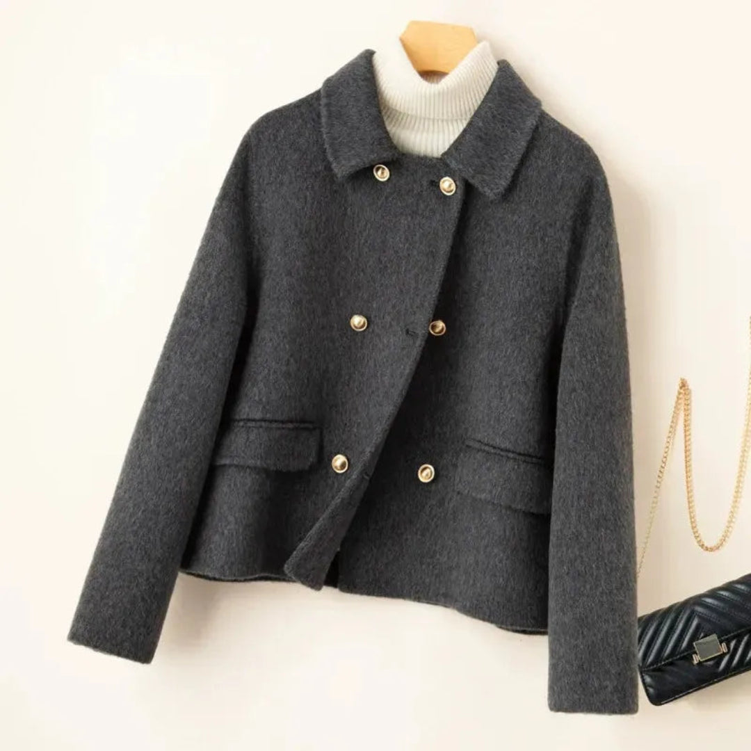Women's Elegant Wool Coat with Doll Collar