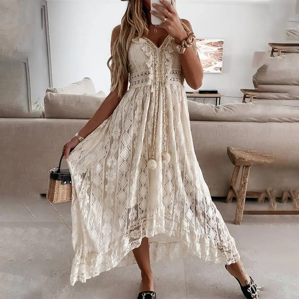 Women's Lace Maxi Dress with Flowing Silhouette