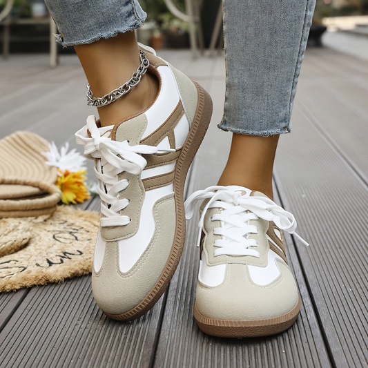 Women's Lace Up Low-Top Sneakers