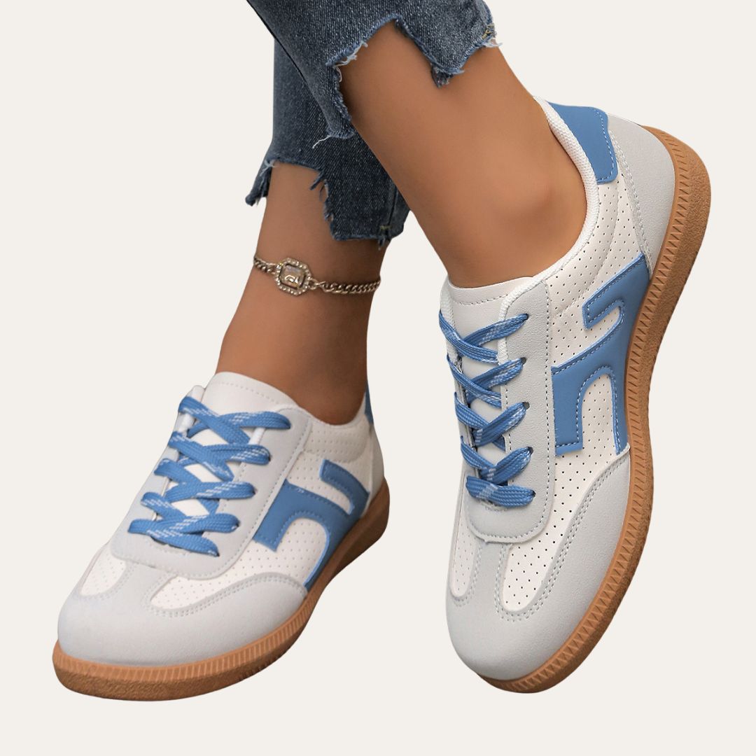 Women's Lace-Up Trendy Sneakers