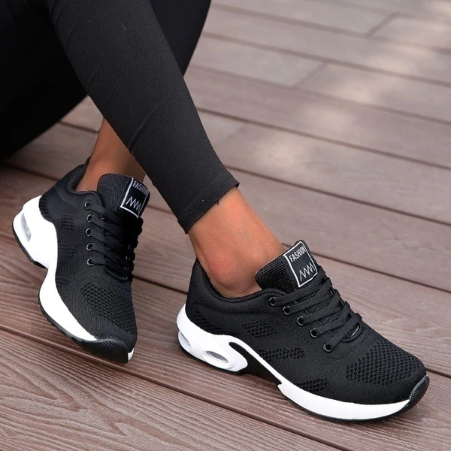 Women's Lightweight Cushioned Sneakers for All-Day Comfort