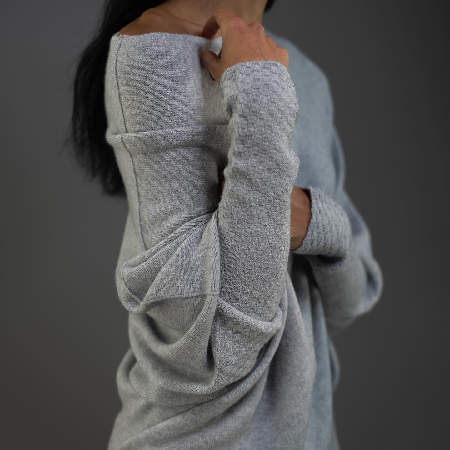 Women's Oversized Off Shoulder Sweater