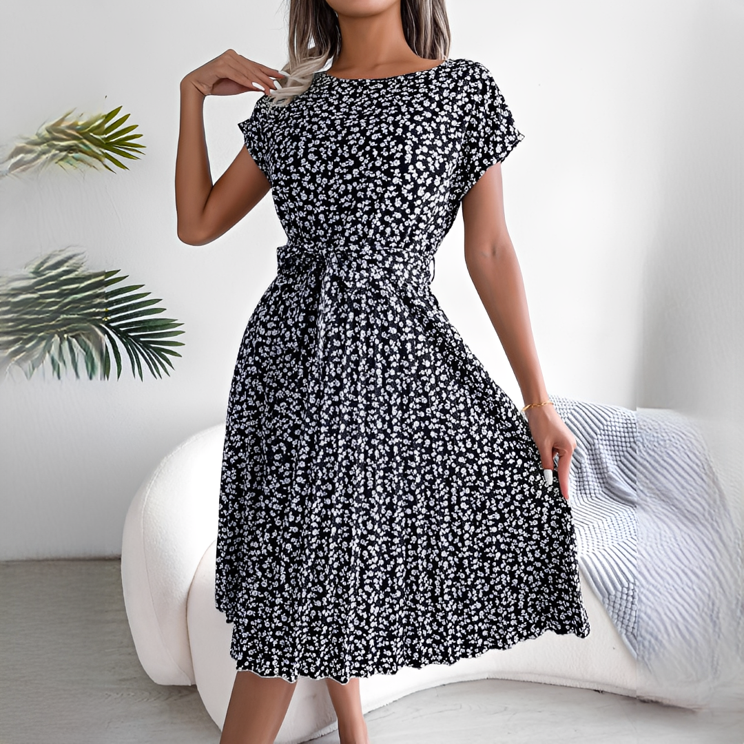 Women's Pleated Midi Dress with Short Sleeves