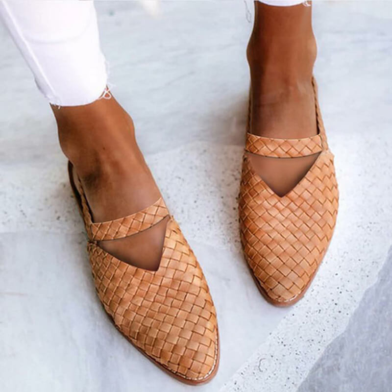 Women's Pointed Low Heel Sandals Flats