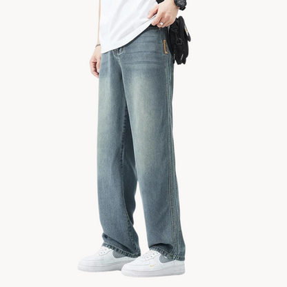 Women's Relaxed Straight Leg Summer Jeans