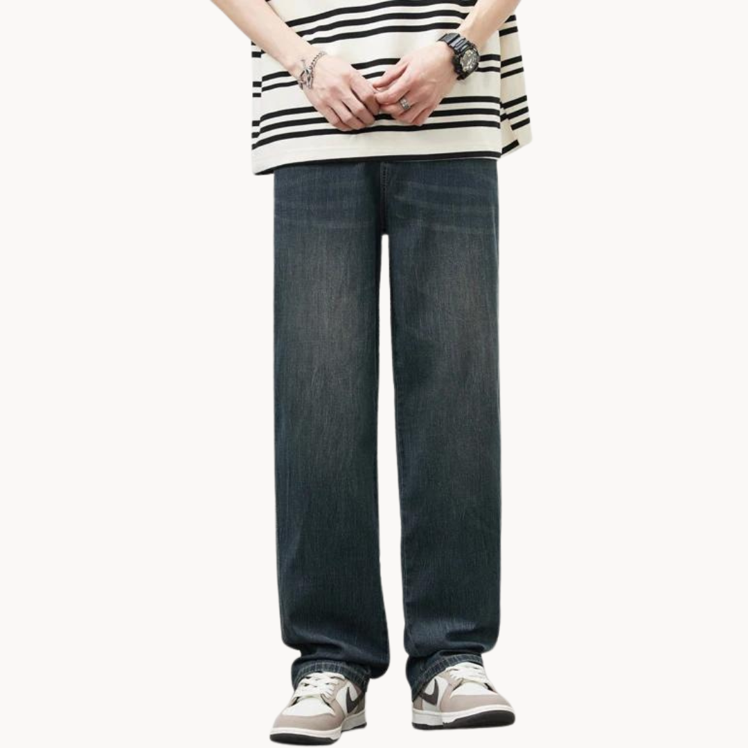 Women's Relaxed Straight Leg Summer Jeans