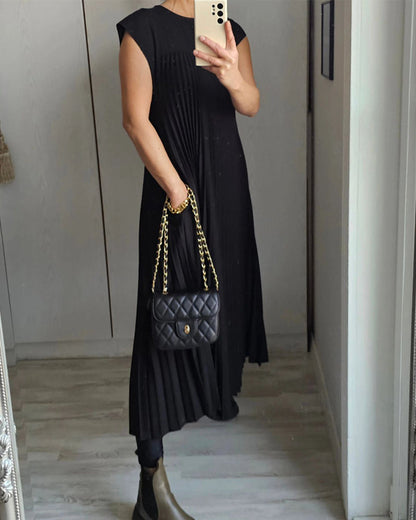 Women's Sleeveless Maxi Dress with Pockets