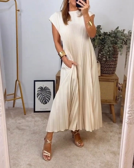 Women's Sleeveless Maxi Dress with Pockets