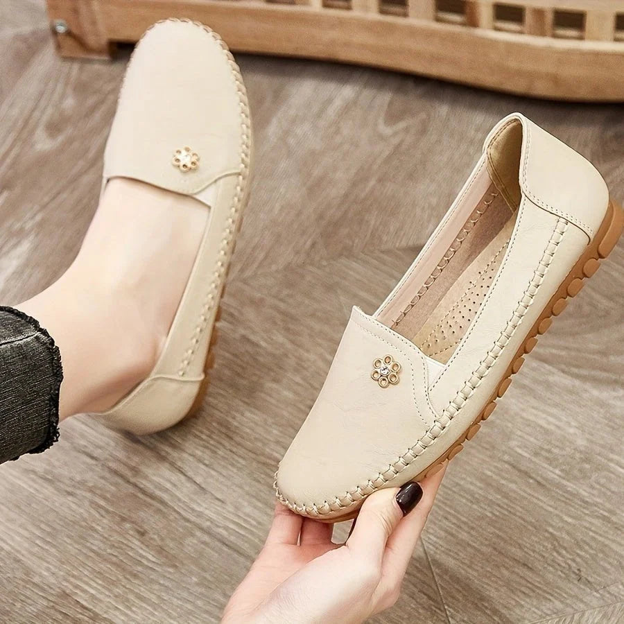 Women's Slip-On Loafers Comfortable Lightweight Design