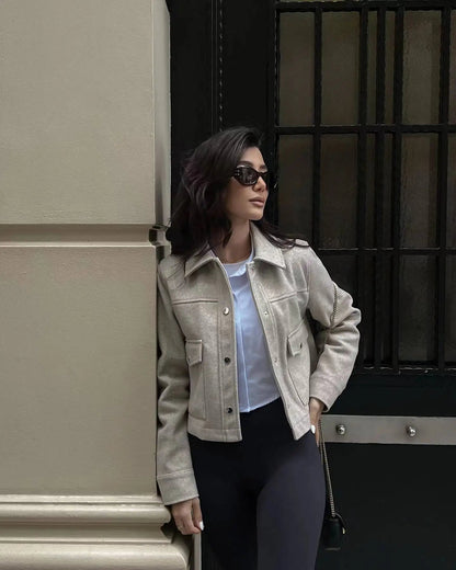 Women's Stylish Utility Jacket for Work and Leisure