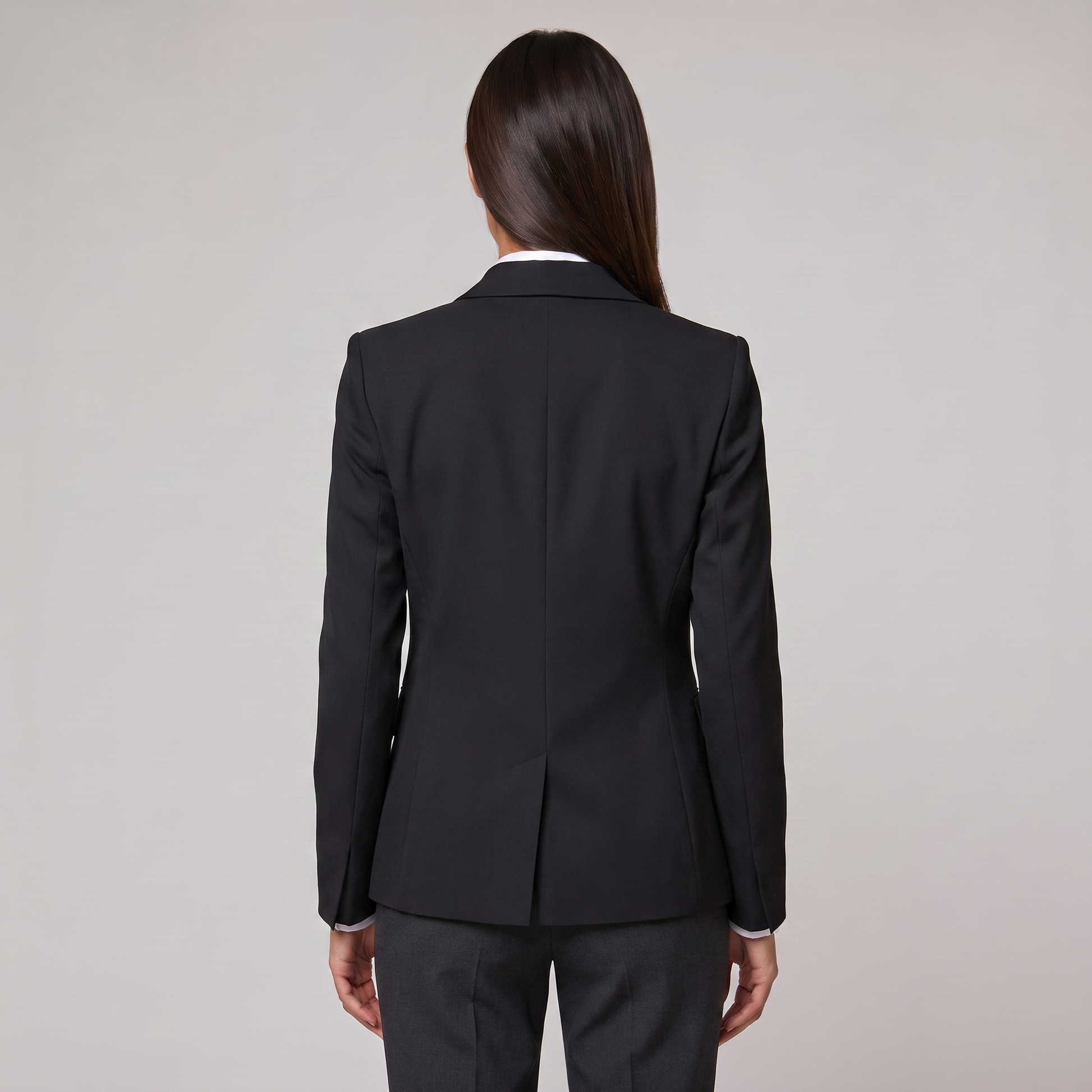 Women's Tailored Blazer for Casual Wear