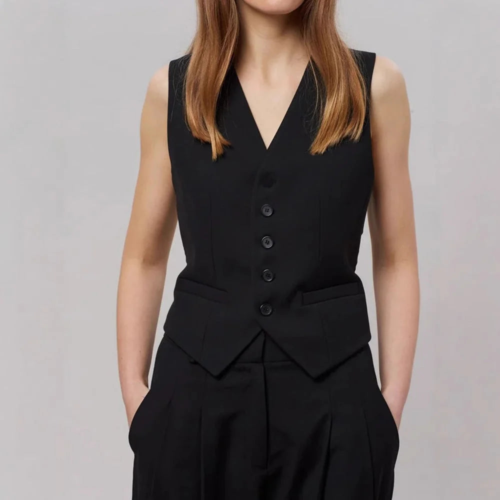 Women's Tailored Business Vest with Modern Design
